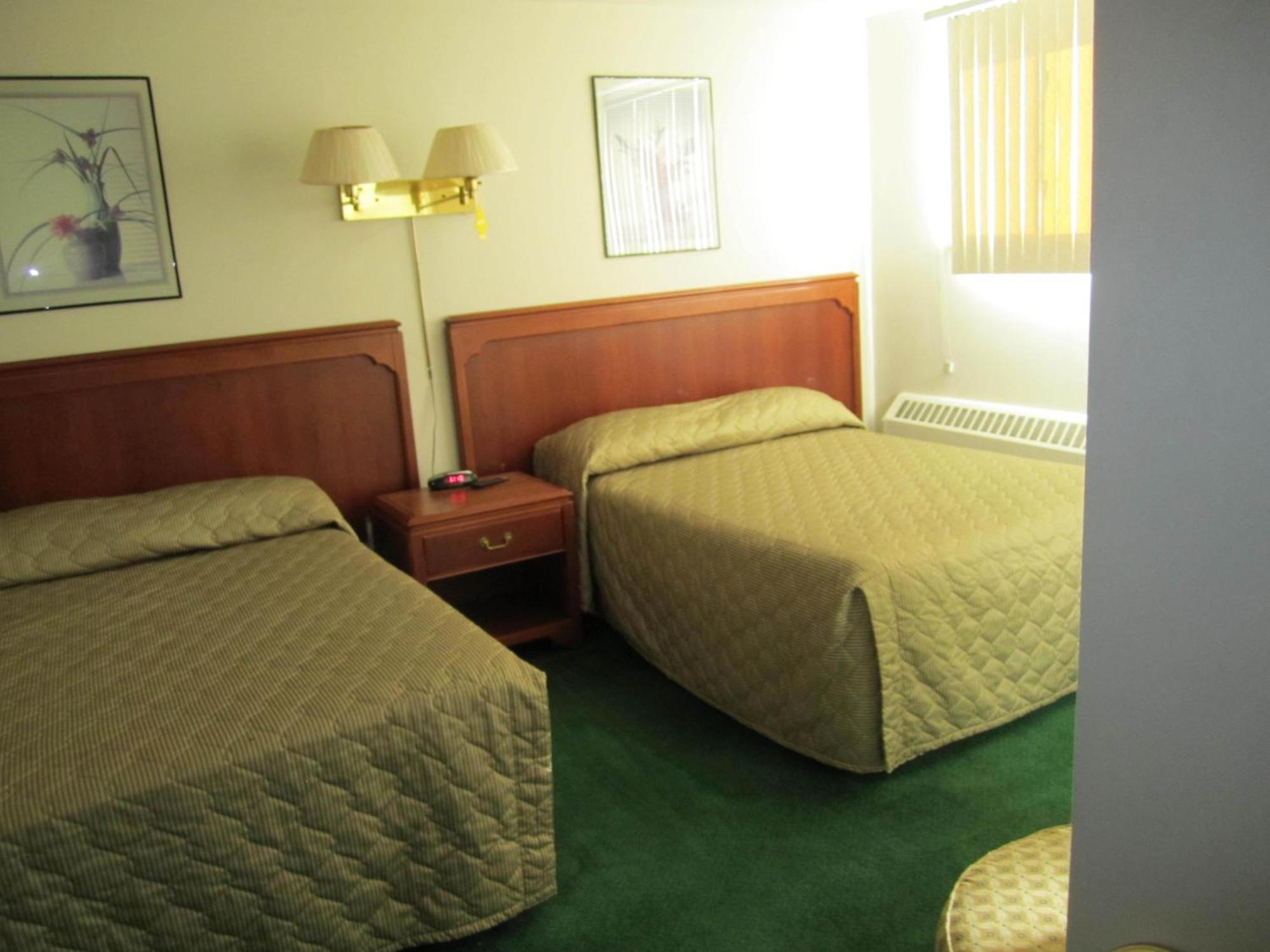 Canadiana Motel Hanover Eksteriør billede